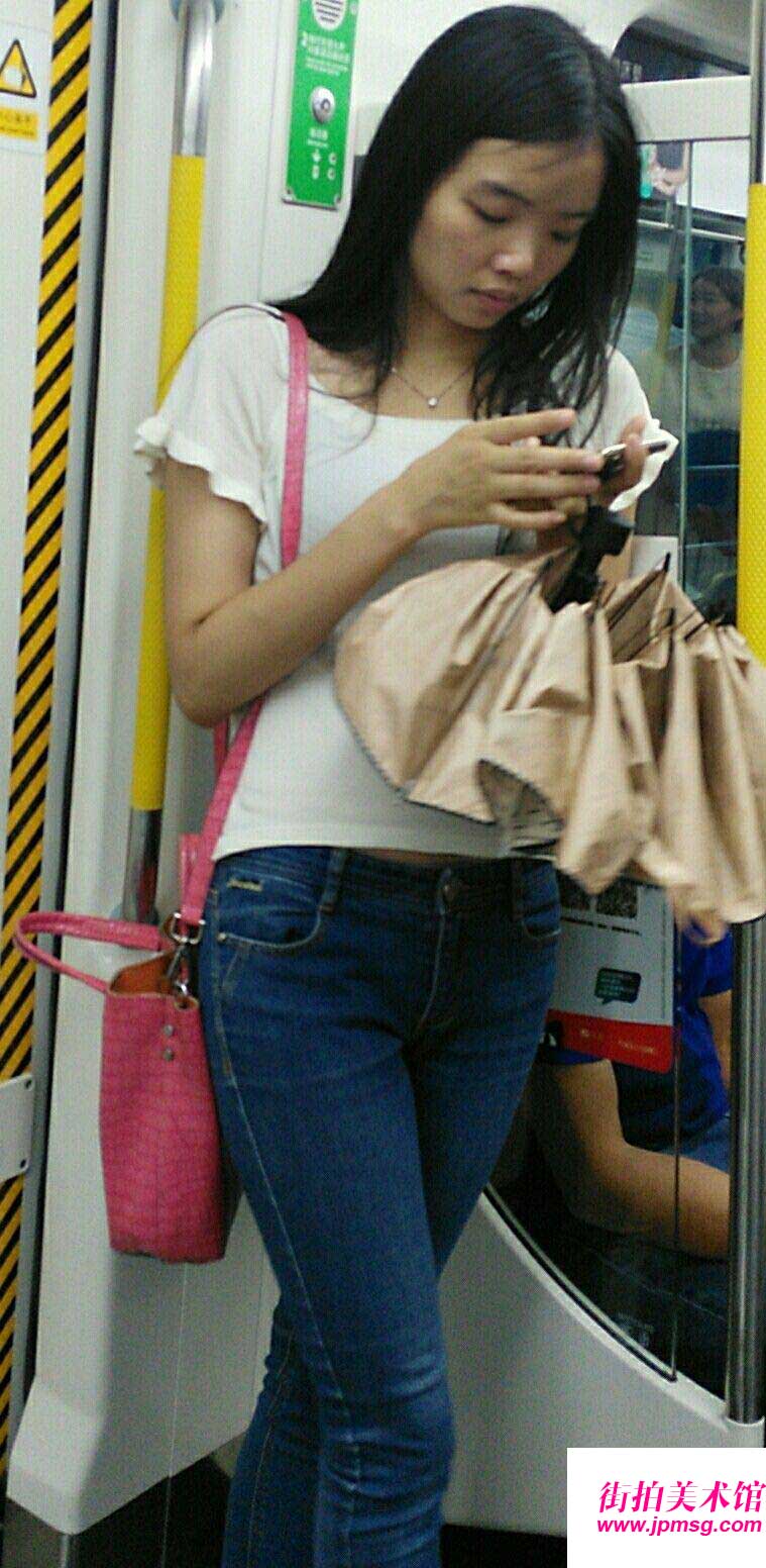 女人最美的姿态就是屁股特别大