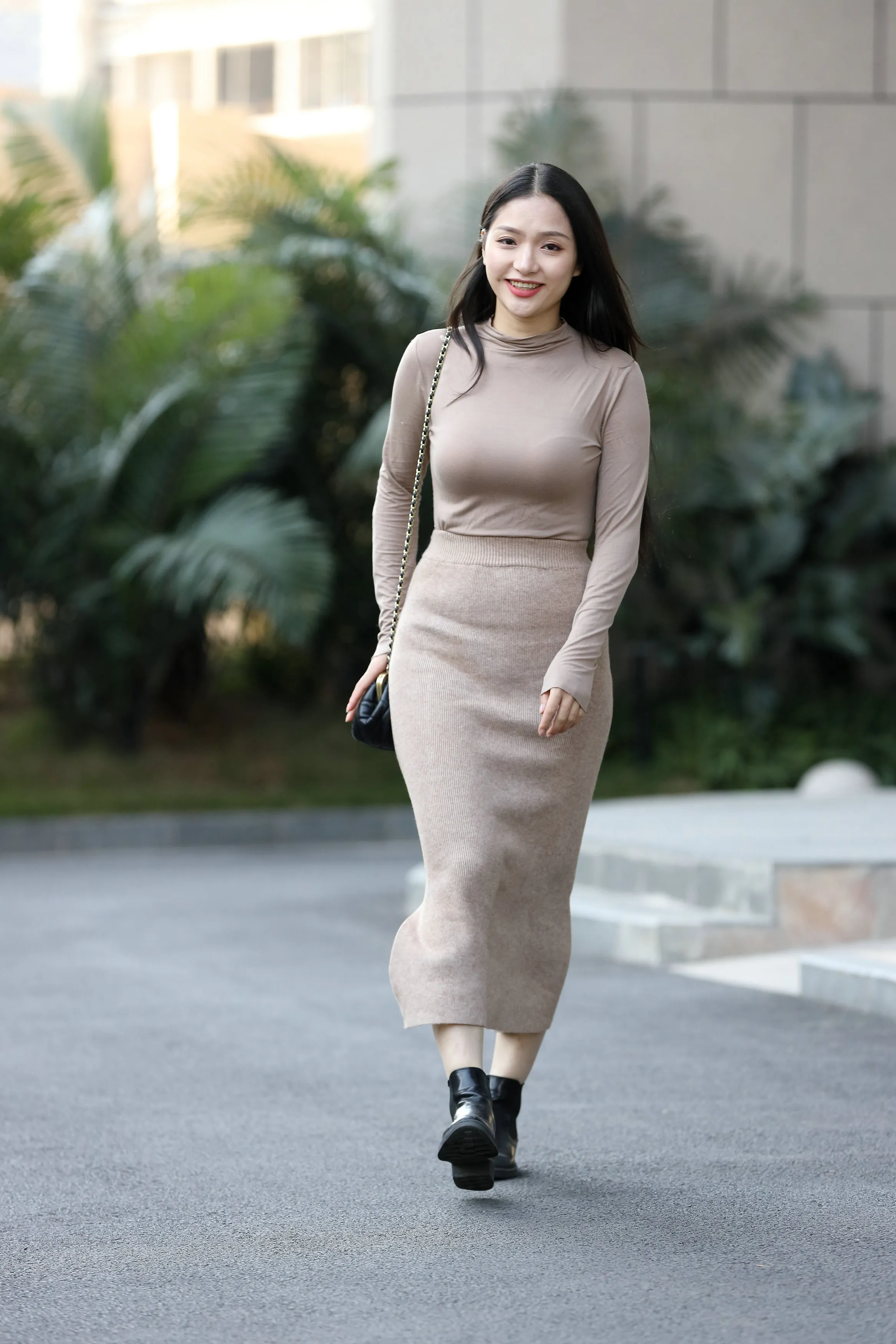 [2024-09-22] 3A街拍 – 漂亮的长裙美女 1 [108P]
