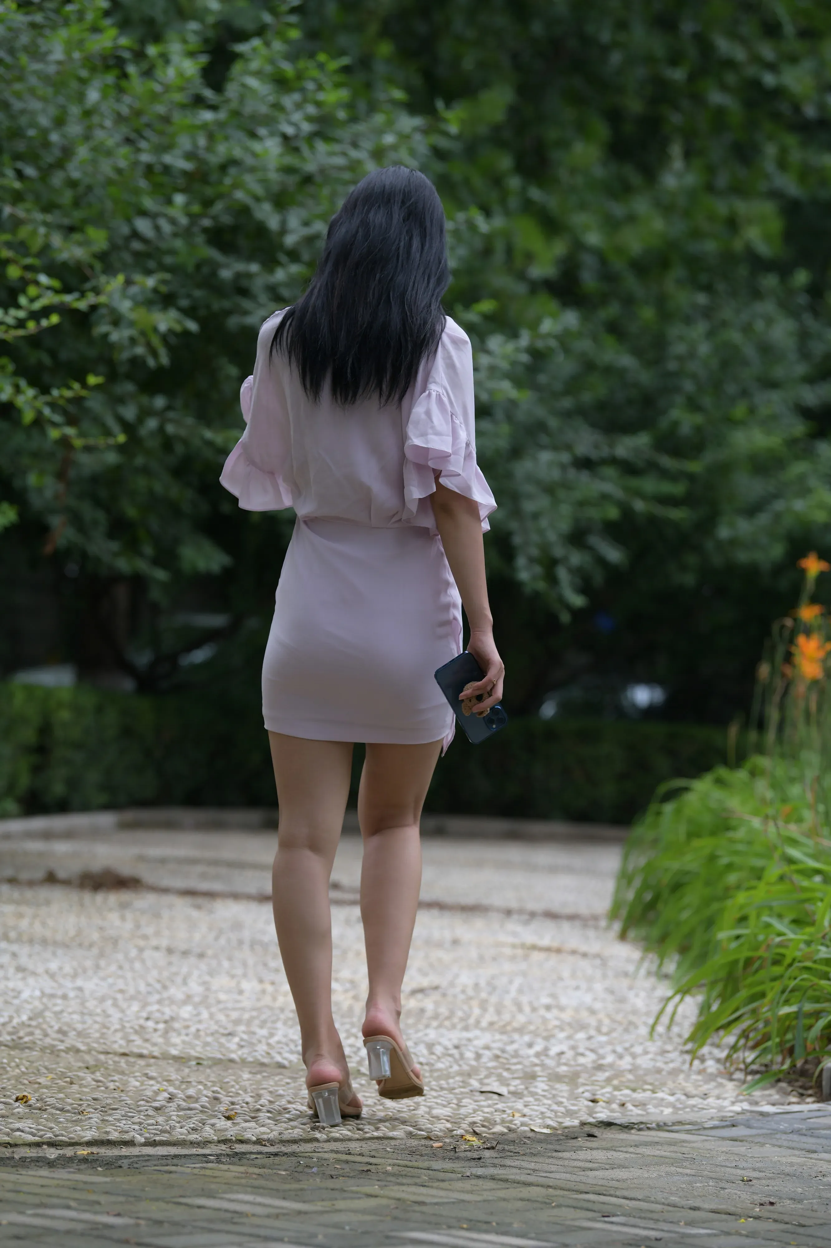 [2024-09-02] [一始专区] 就在原地（五） [85P]